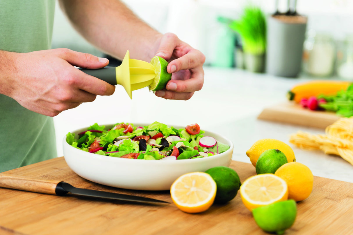 Hand Juicer 13 x 7 x 7cm