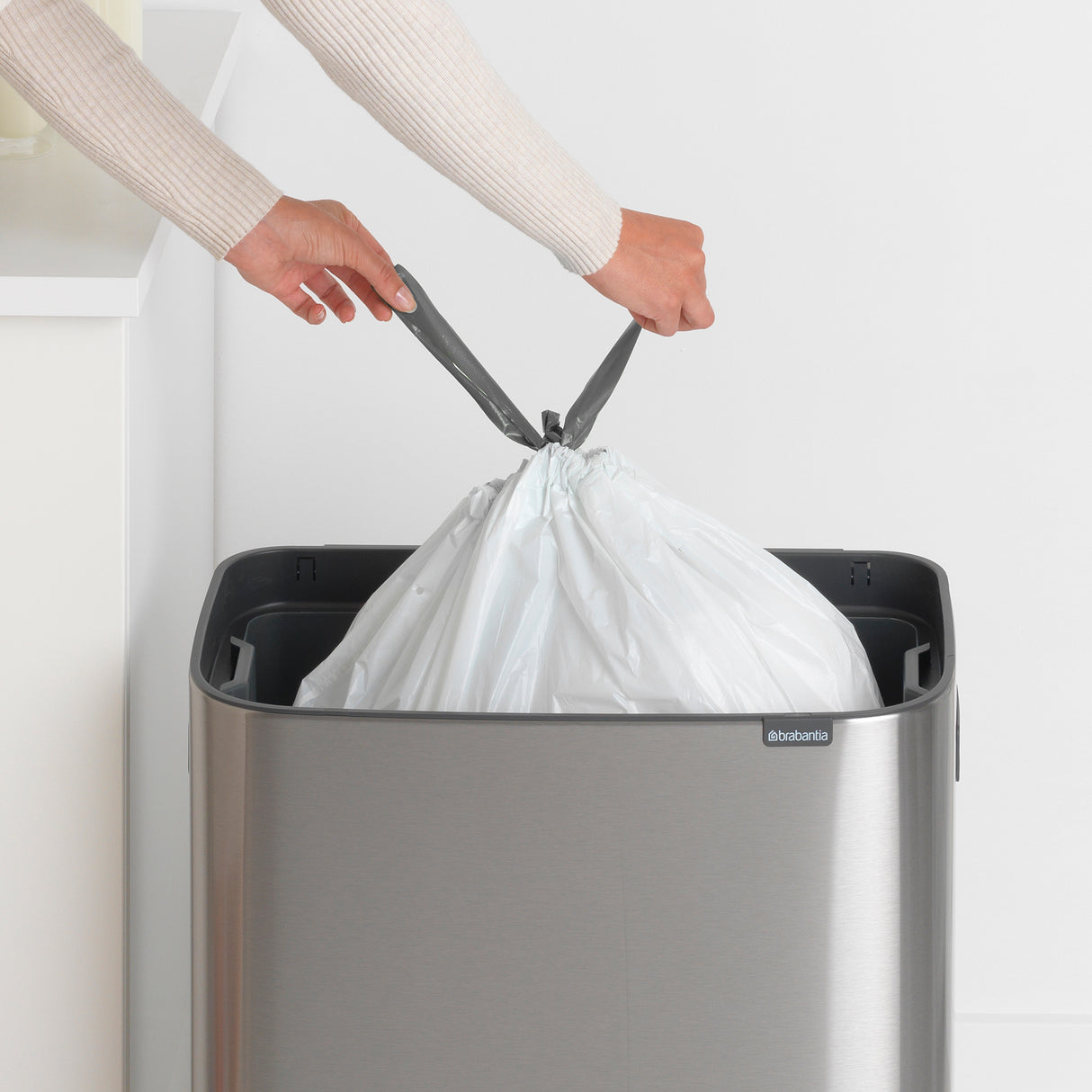 BO Touch Bin 60L Matt Steel FPP - 1984 (2)