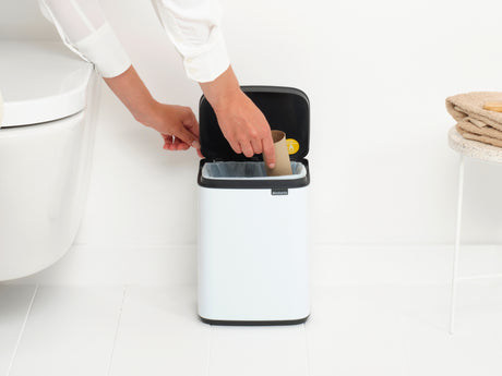 BO Waste Bin 4L White - 2753 (11)
