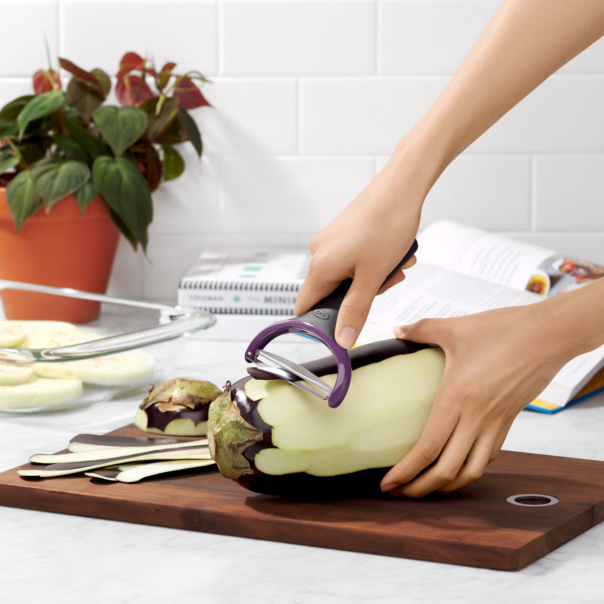 Large Vegetable Prep Peeler