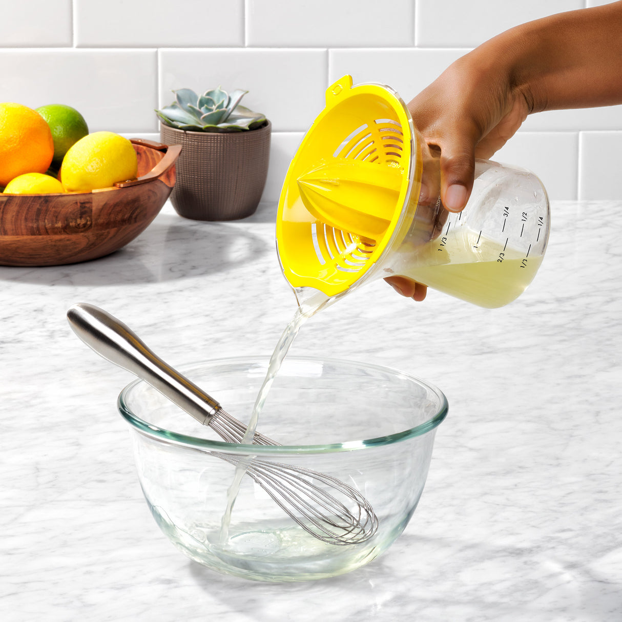 2-in-1 Citrus Juicer
