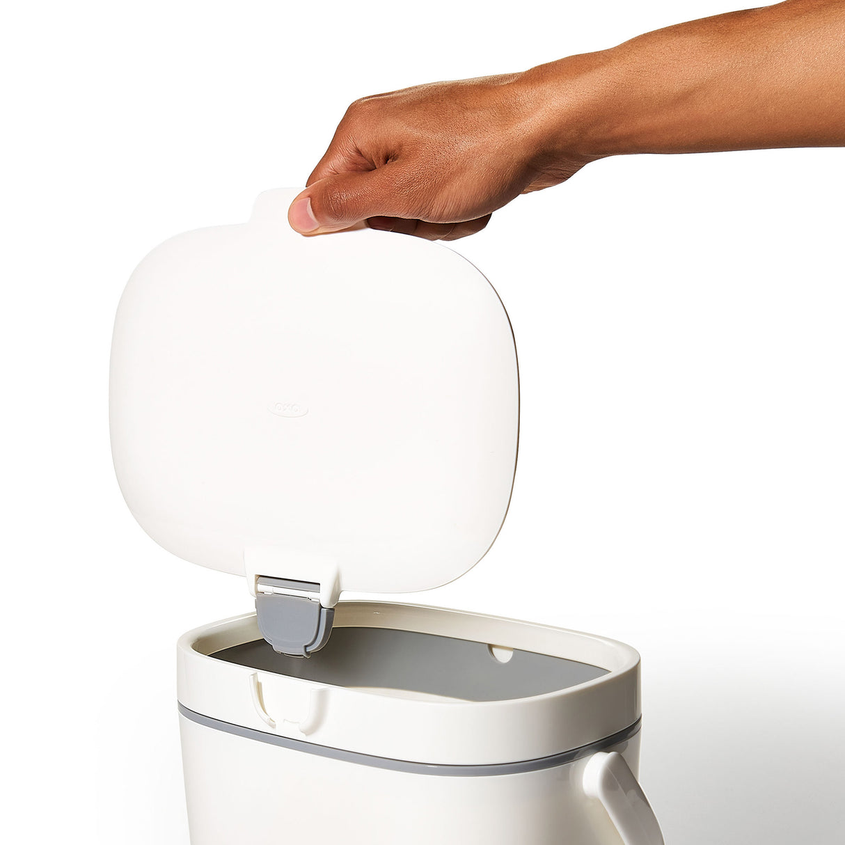 Easy-Clean Compost Bin