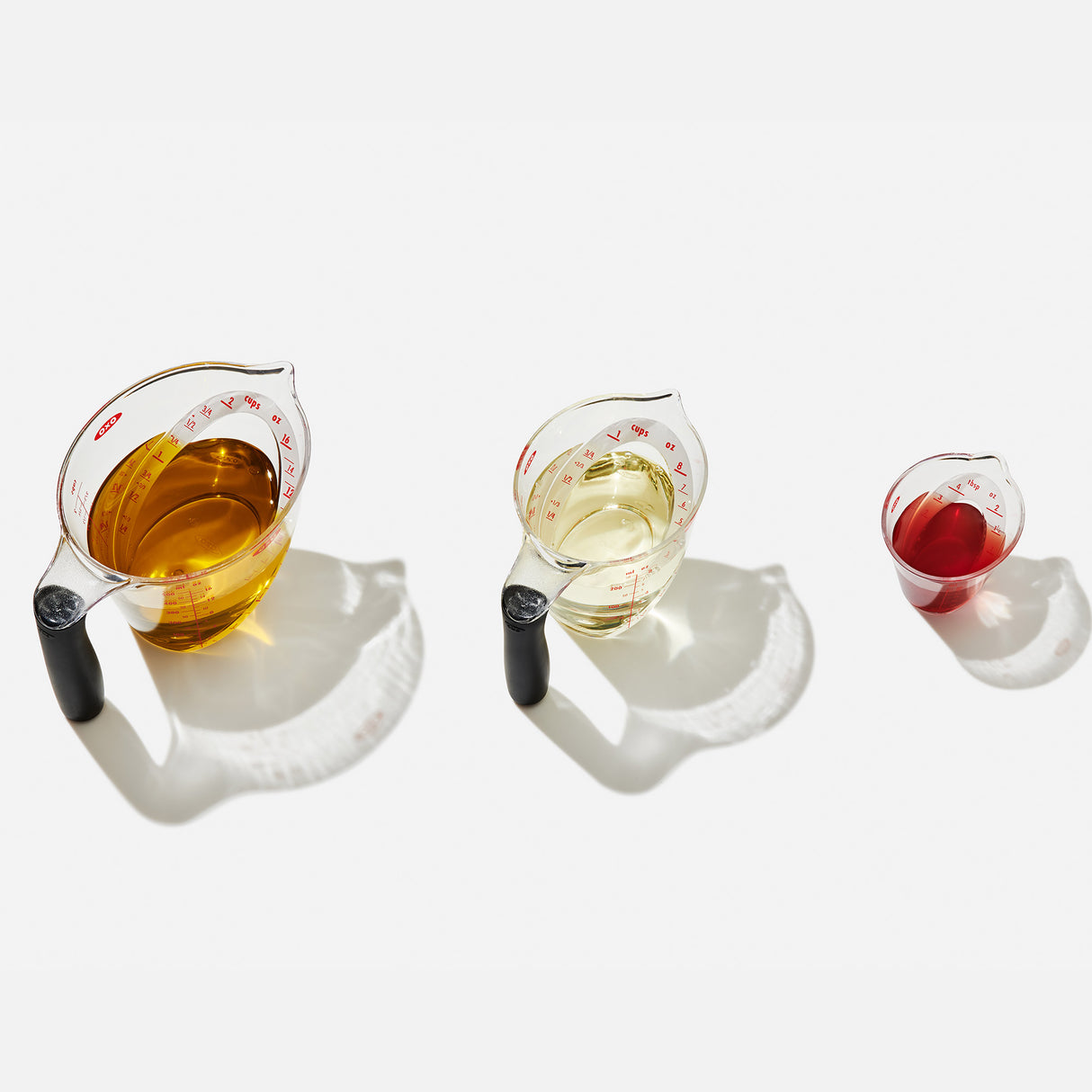 Angled Measuring Cup - 4 Cup/ 1L