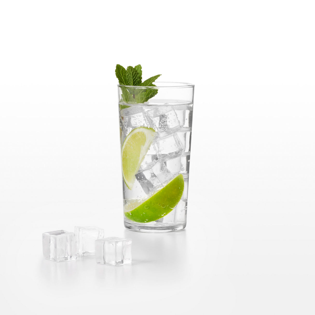 Covered Silicone Ice Cube Tray - Small Cubes