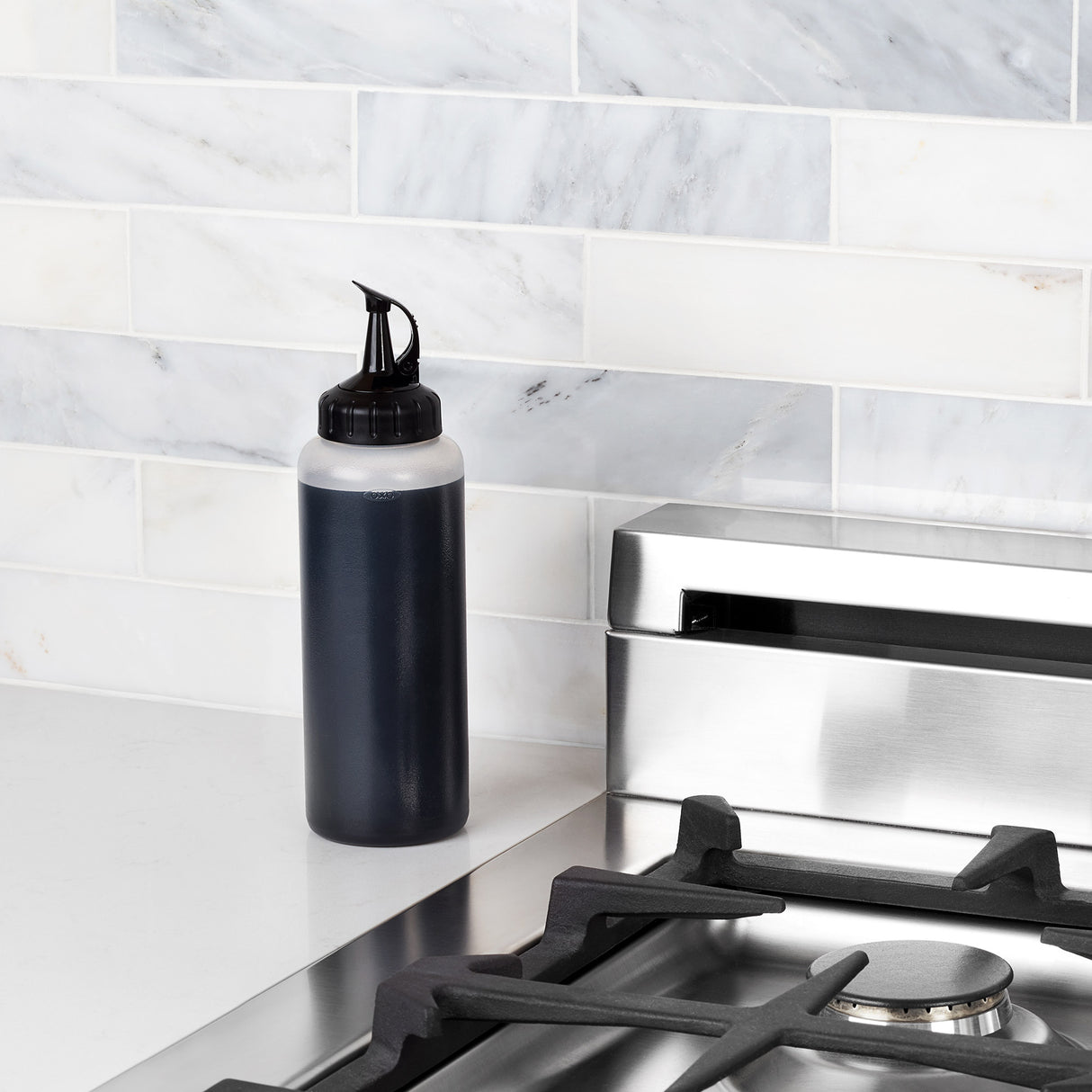 Chef's Squeeze Bottle - Medium