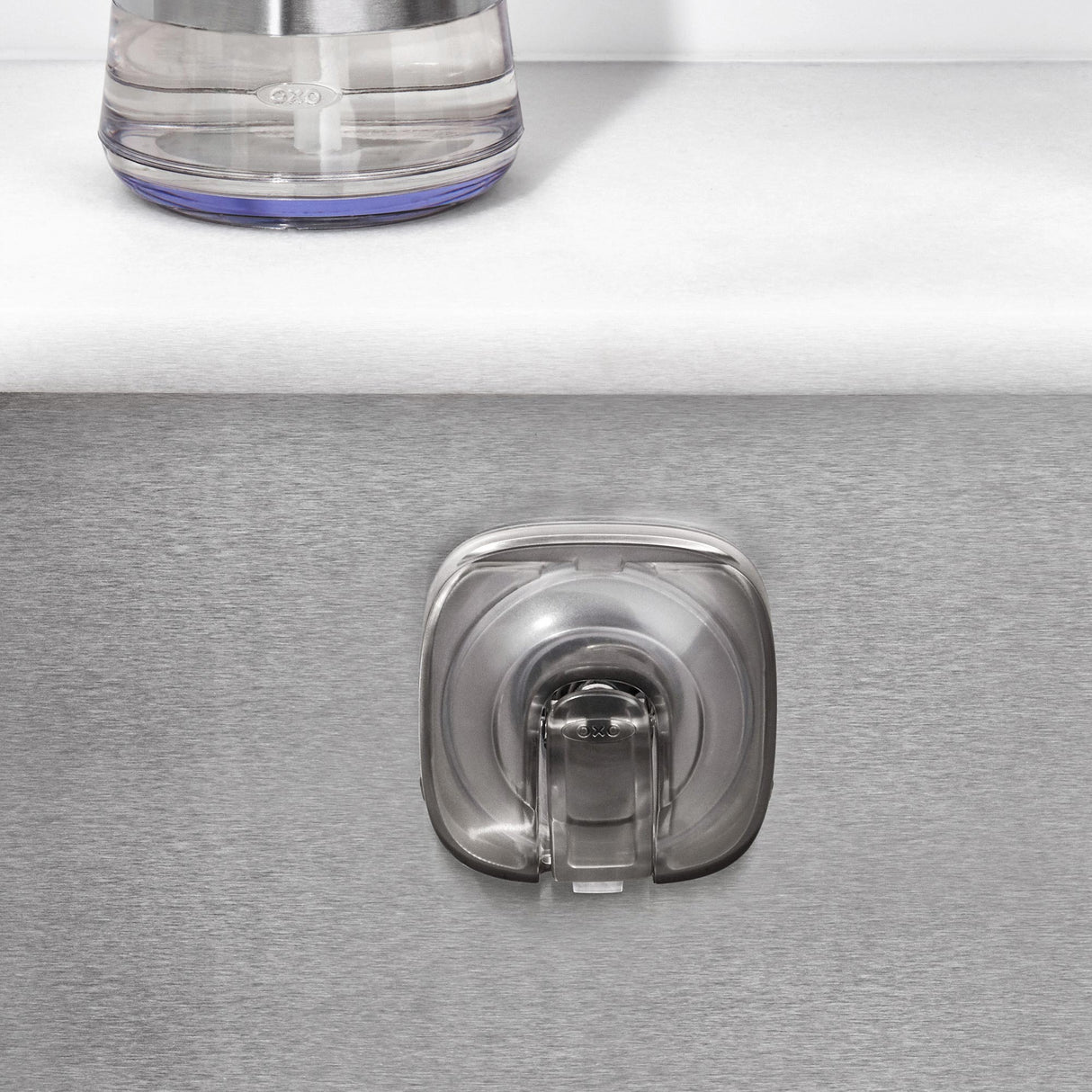 StrongHold™ Suction Sponge Holder