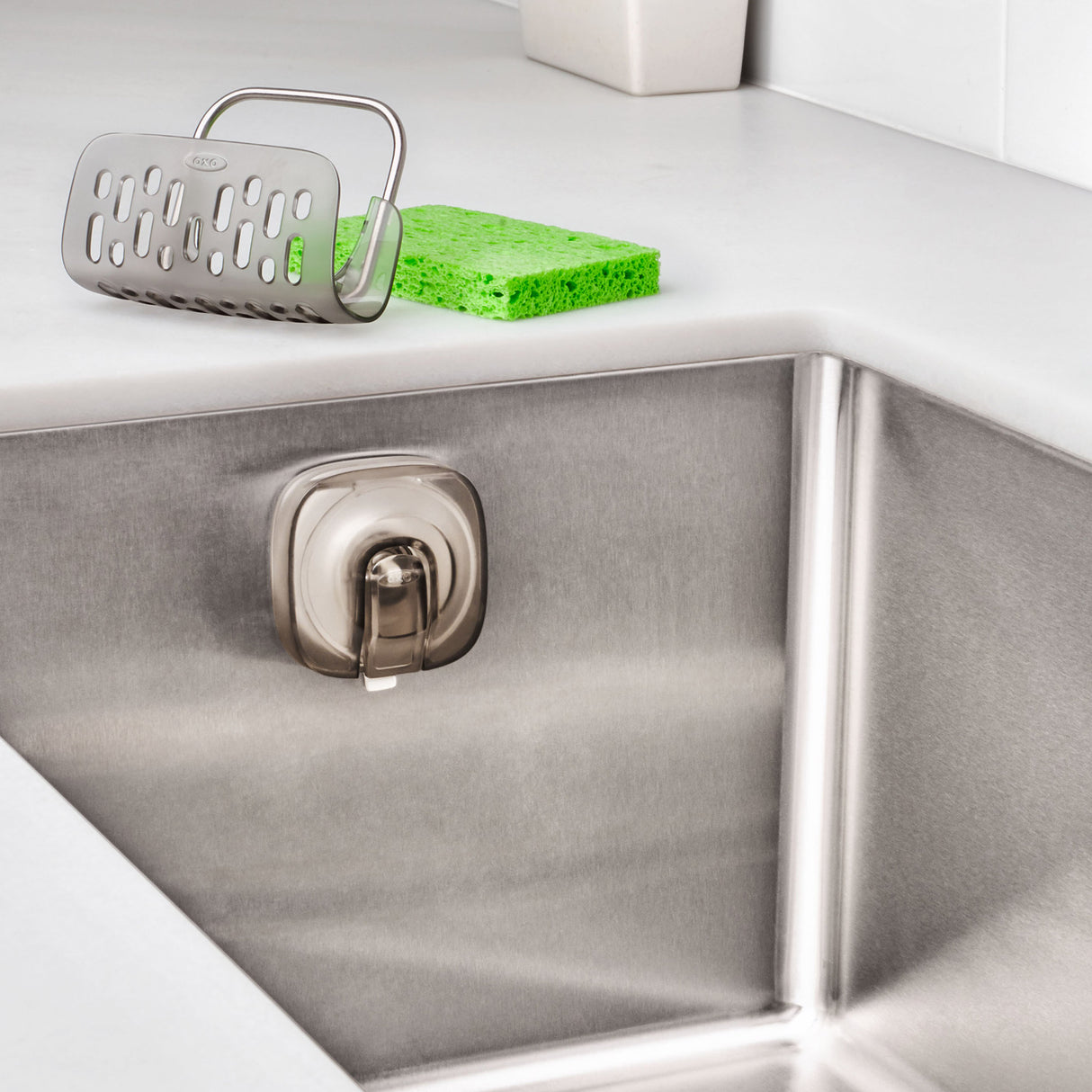 StrongHold™ Suction Sponge Holder