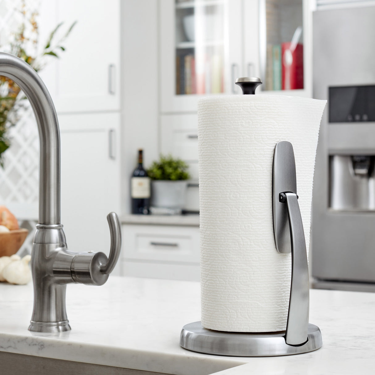 SimplyTear™ Paper Towel Holder