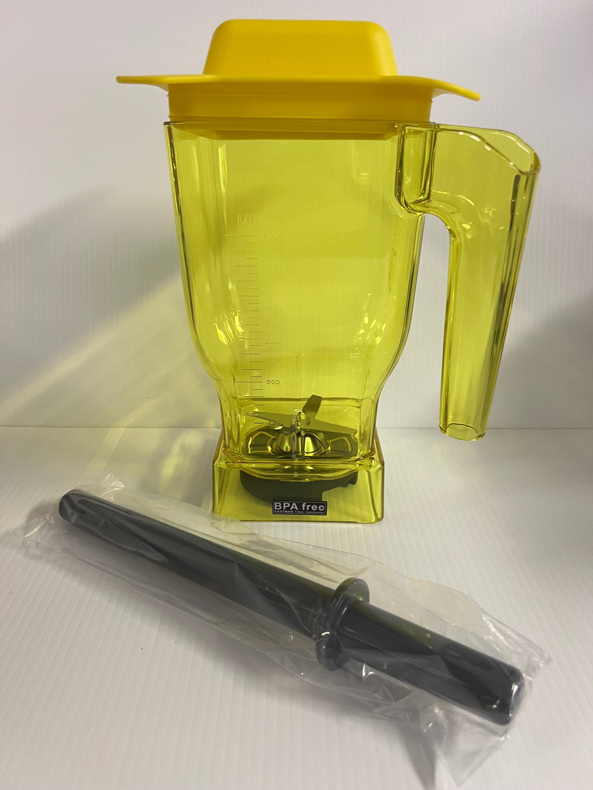 JTC OmniBlend Yellow B Jug 1.5L with 6 Blade and Tamper Rod