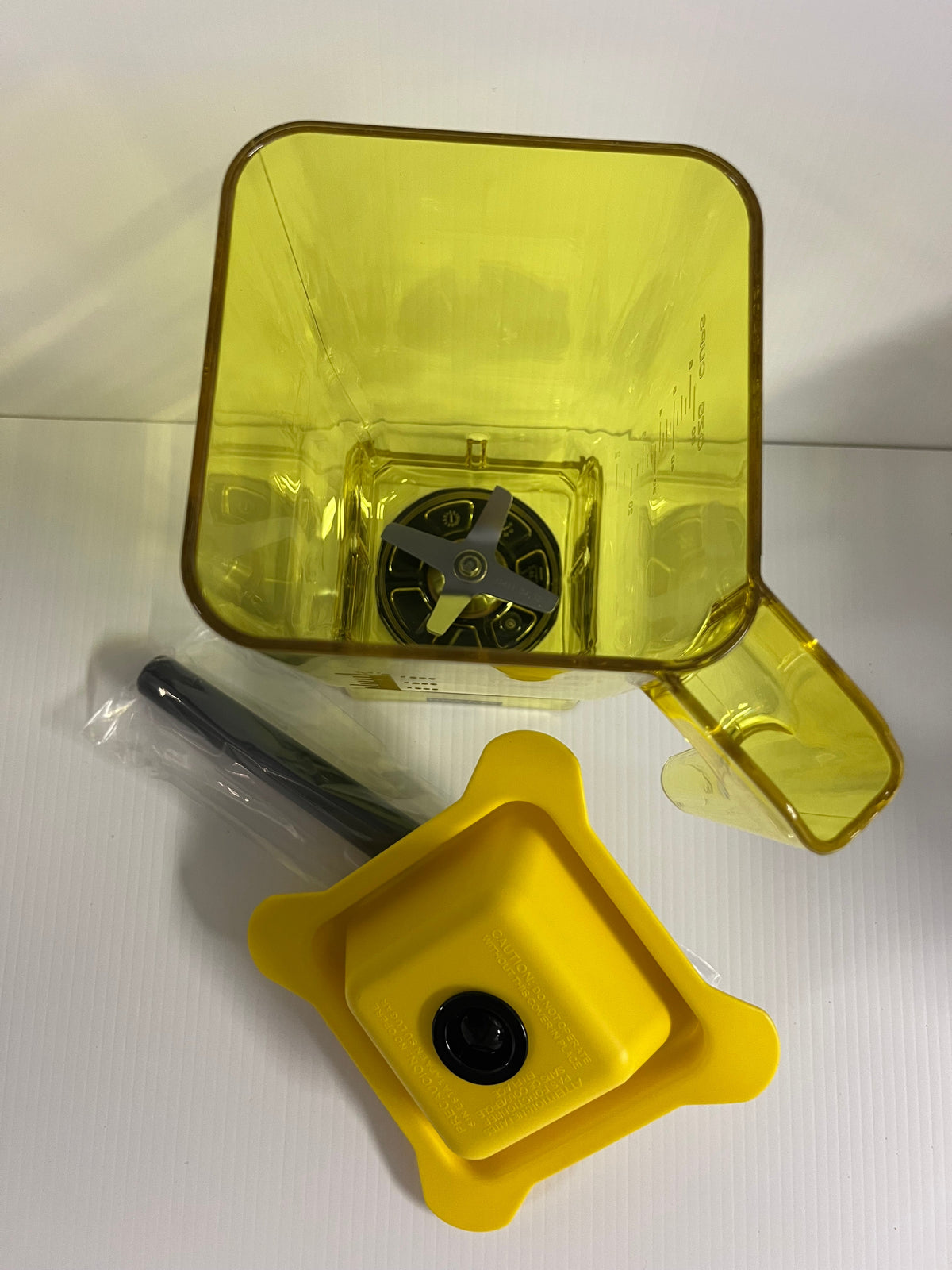 JTC OmniBlend Yellow B Jug 1.5L with 6 Blade and Tamper Rod