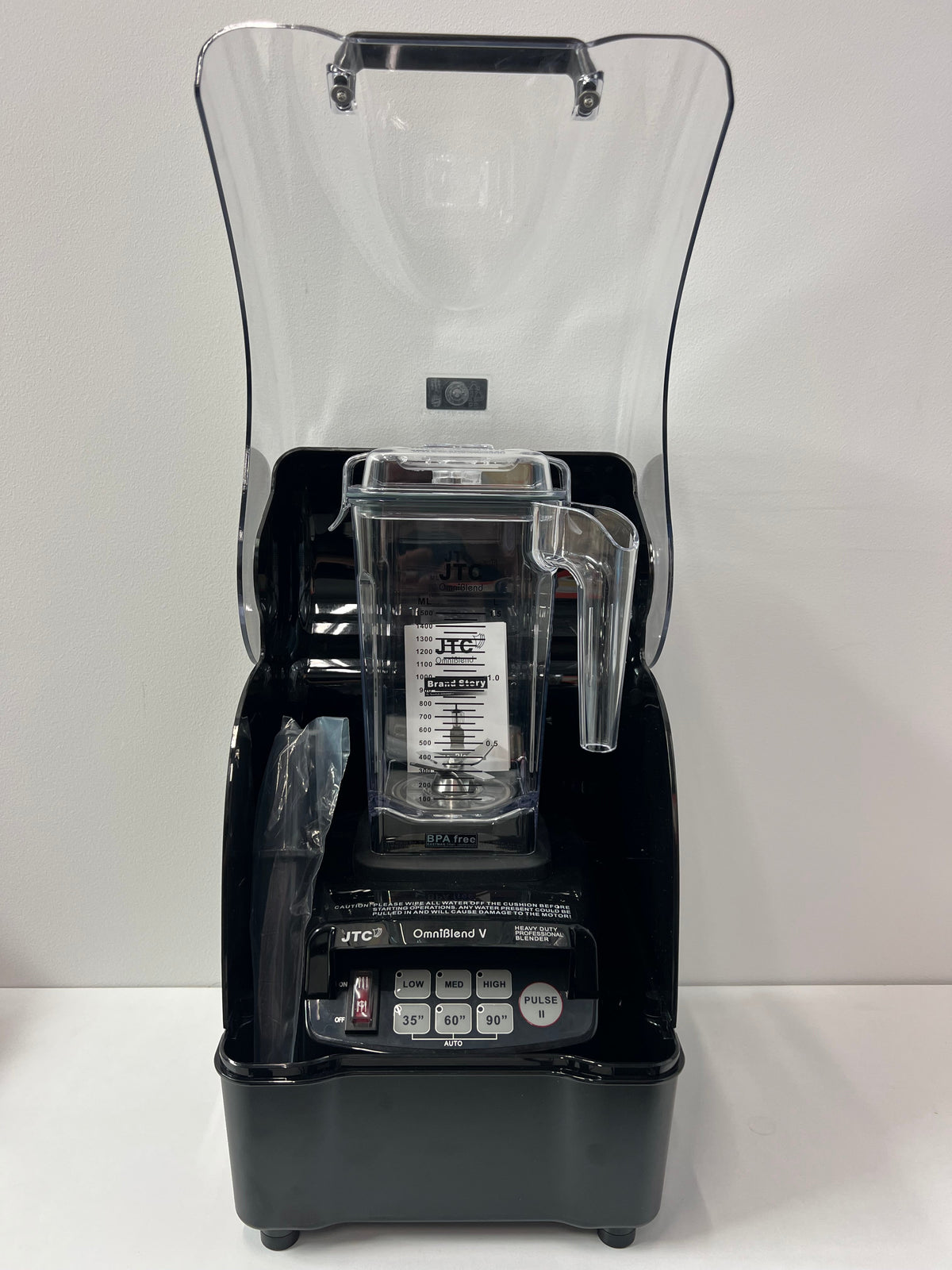 JTC OmniBlend TM 800AQ with 1.5L D Jug Set & OmniShield I Sound Shield 7 Year Warranty