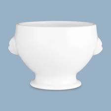 Lion Soup Bowl, 410ml - New Bone Porcelain